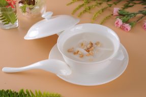 中老年人“吃素”要合理——广州素食学校