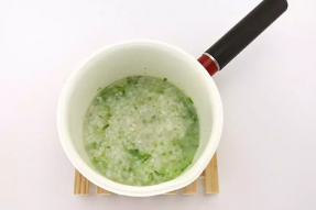 养生粥食谱：8碗药粥，利消化吸收，助春阳升发——芹菜粥