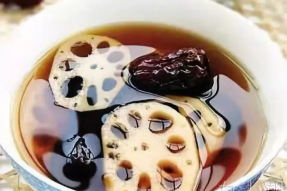 【素食健康养生菜谱】汤品类：莲藕红枣汤