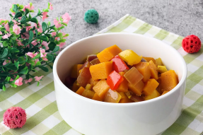 【家庭健康养生素食菜谱】 咖喱炒南瓜 ，香甜开胃，这道素食菜谱快学起来~