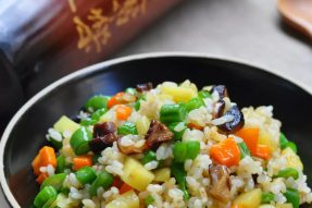 素食菜谱——杂蔬炒饭