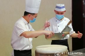 一名素食厨师都需要学些什么？后疫情时代，懂得这几点，让您的身价翻几番！