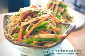 教学回顾|素拌菜正确的做法,你知道吗？–广州素食学校素食厨道师培训班