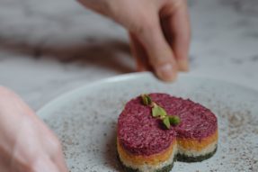 素膳料理师有什么样的商业价值与前景？素食学校独家解读